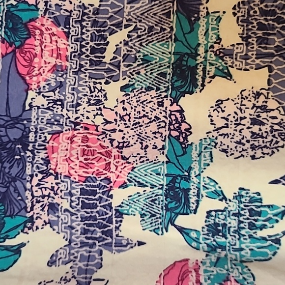 Lularoe One Size Leggings - Picture 2 of 3